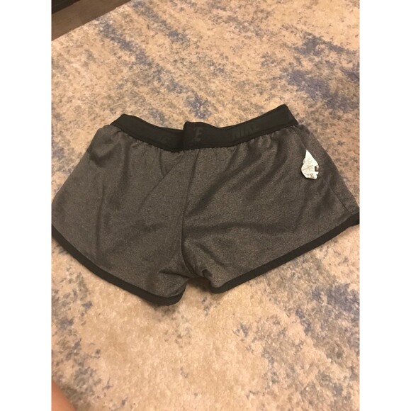 Nike reversible shorts - Picture 3 of 4